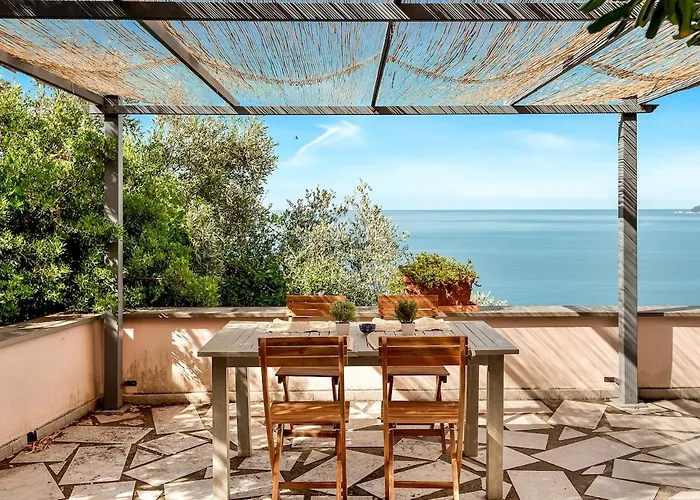 La Terrazza Sul Mare Private Parking Ac Big Terrace Apartament Lerici