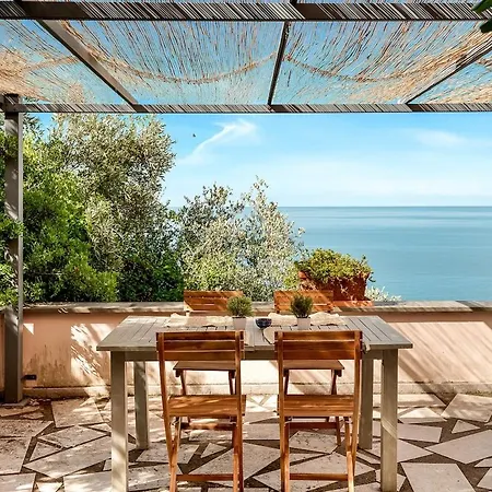 La Terrazza Sul Mare Private Parking Ac Big Terrace Apartment Lerici