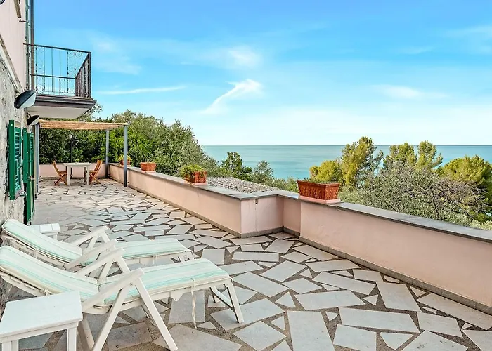 La Terrazza Sul Mare Private Parking Ac Big Terrace